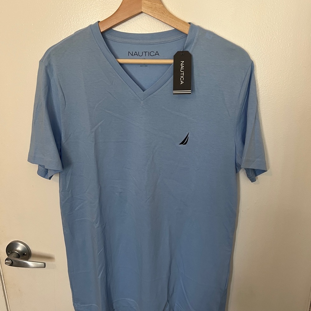 Nautica Men's Light Blue V-Neck Shirt